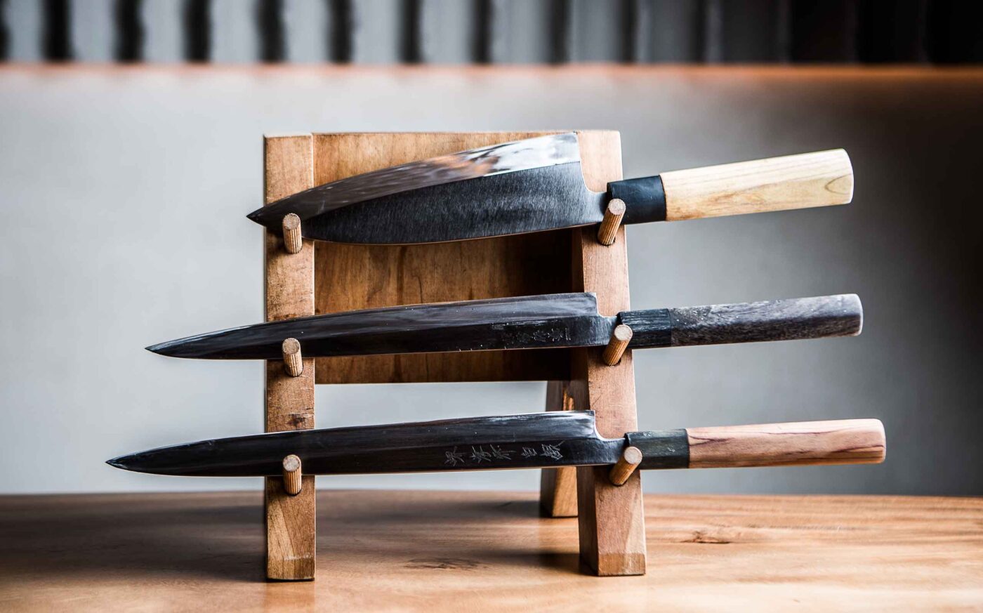 The finest japanese knives for bluefin tuna - Fuentes