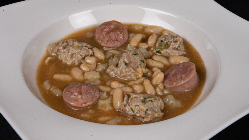 Receta de Albóndigas de atún rojo, tripas de bacalao y butifarra.